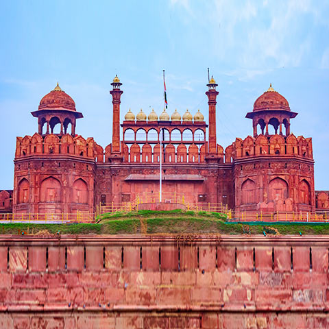 img/red-fort-delhi.jpg